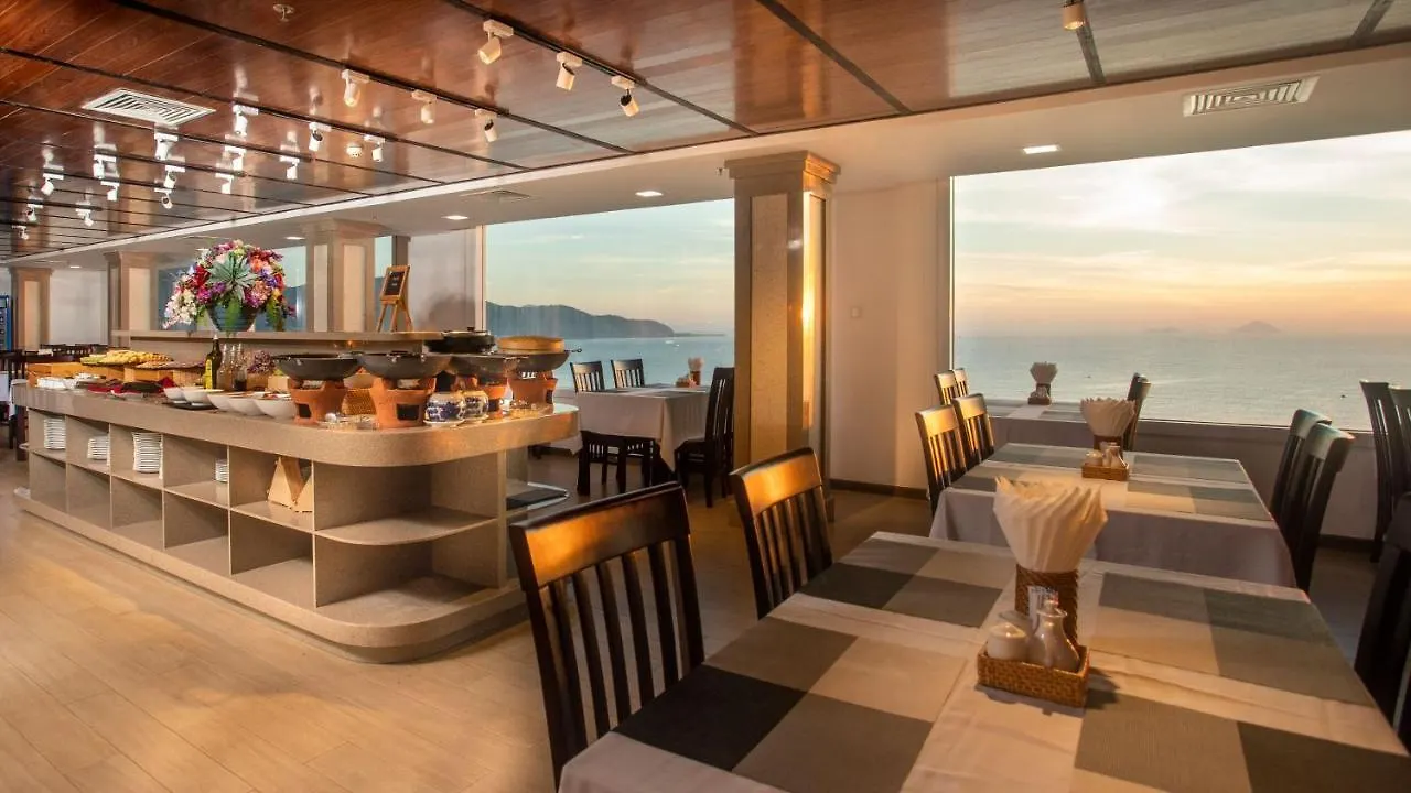 ****  Truong Hotel Nha Trang Vietnam