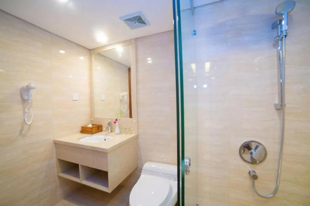 ****  Truong Hotel Nha Trang Vietnam